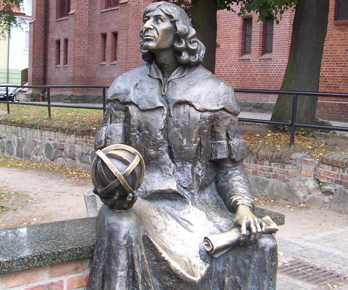 Nicolaus Copernicus Bench Wydział Sztuk Pięknych Uniwersytetu Mikołaja Kopernika W Toruniu