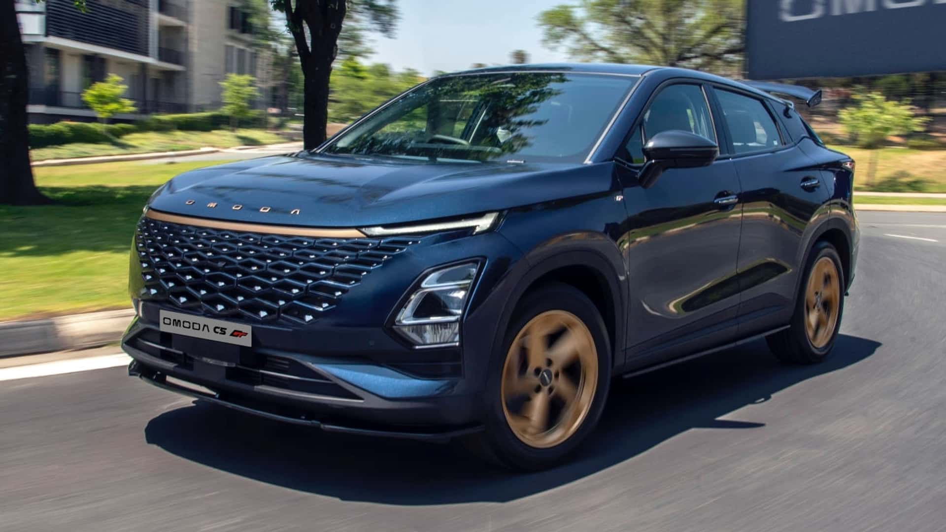 No Brasil em 2024, Omoda C5 ganha versão esportiva com quase 200 cv Za 5 Bułek I Chleb Franek Zapłacił 7 20