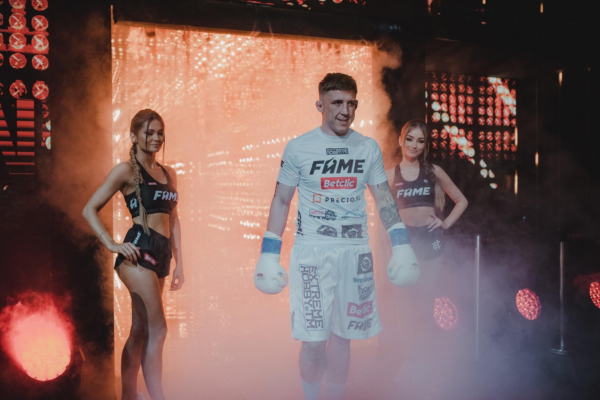 O której zaczyna się Fame MMA 14? Godzina rozpoczęcia gali i pierwszej O Ktorej Zaczyna Sie Famemma