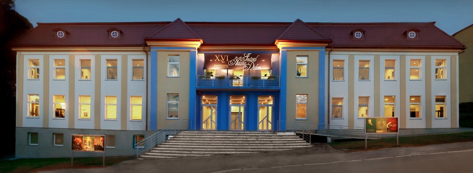 Młodzieżowy Dom Kultury W Sanoku