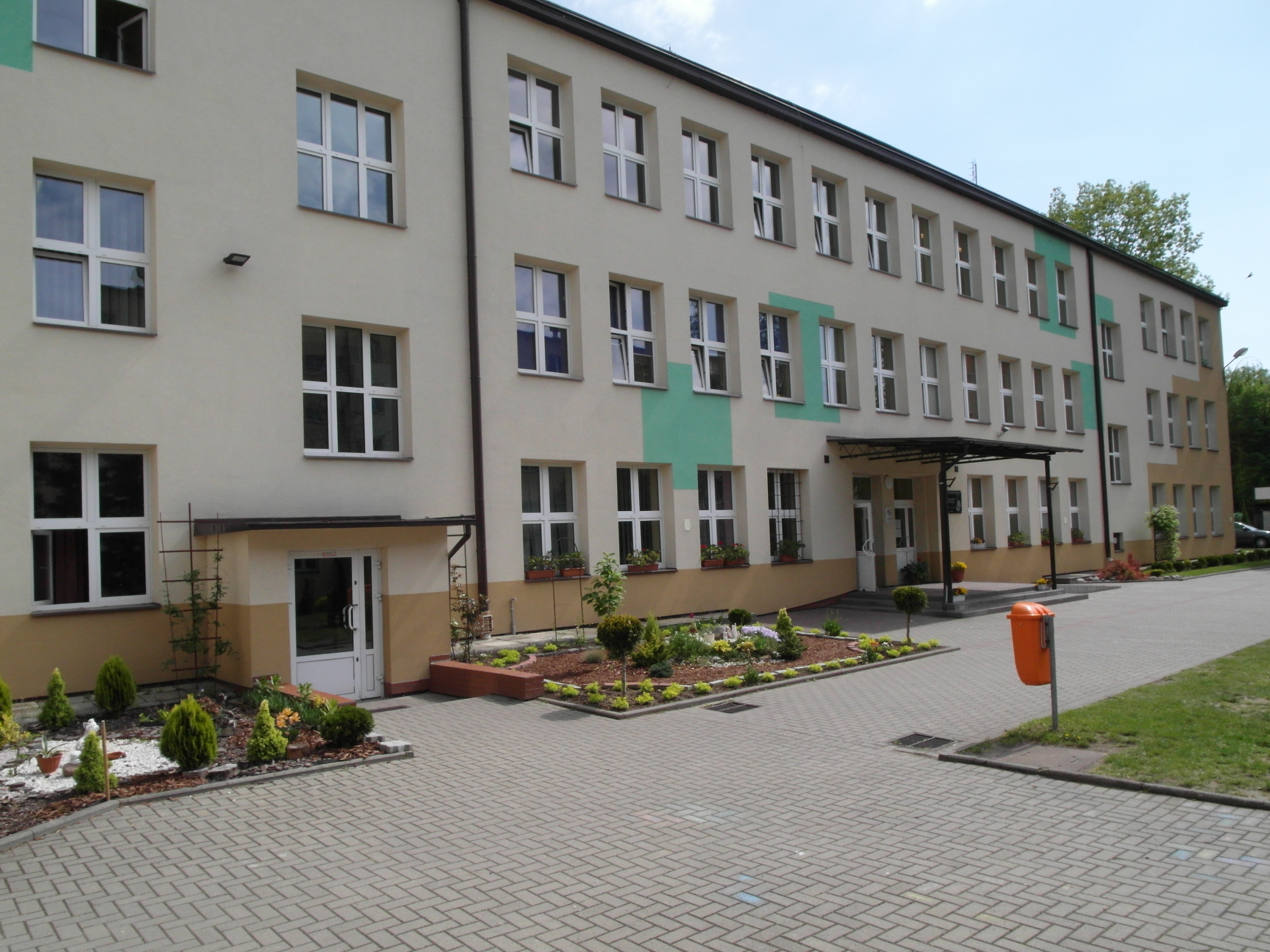 O Szkole | Szkoła Podstawowa Nr 1 Szkola Podstawowa Nr 1 Zlocieniec