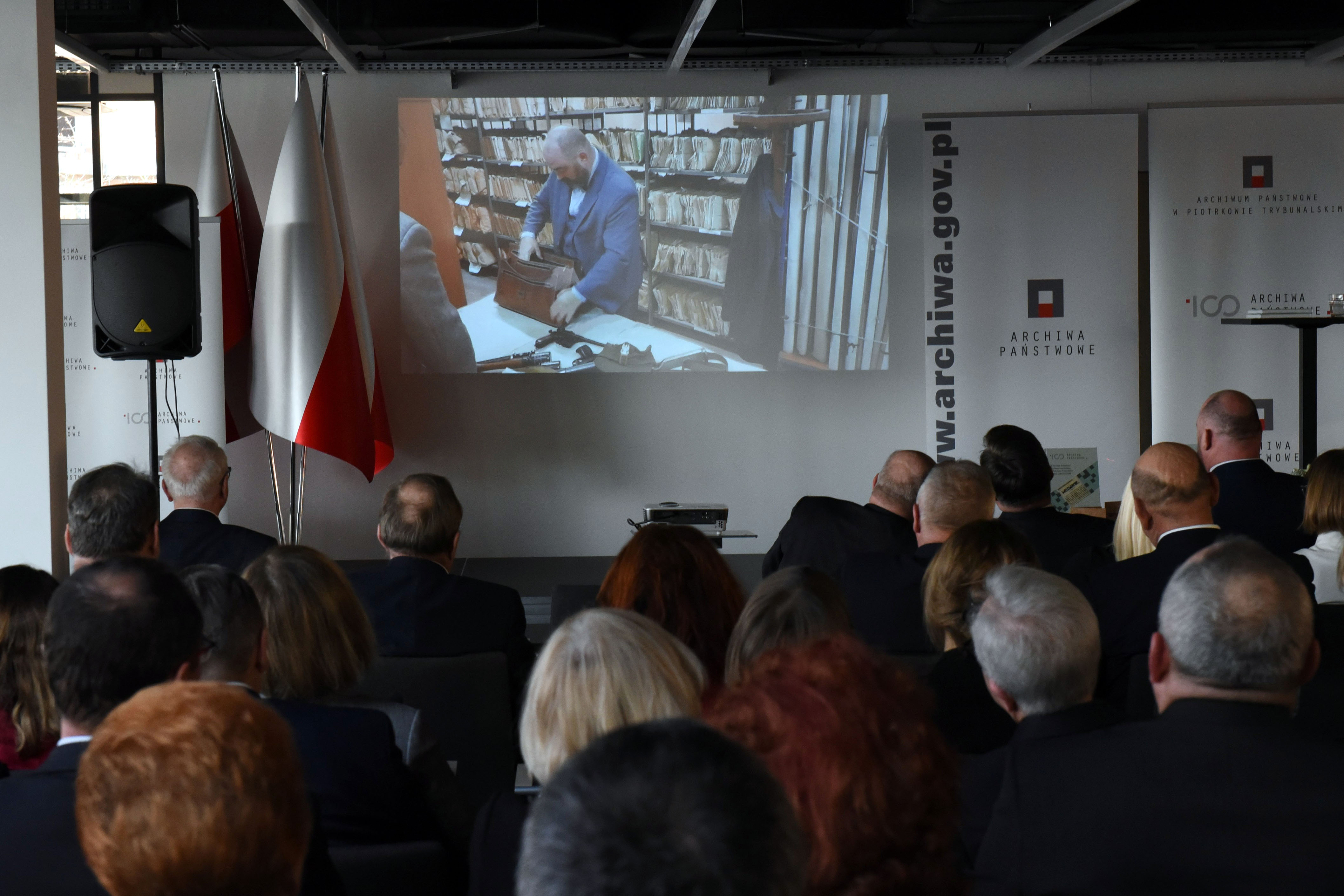 Obchody stulecia Archiwum Państwowego w Piotrkowie Trybunalskim i Archiwum Panstwowe W Piotrkowie Trybunalskim