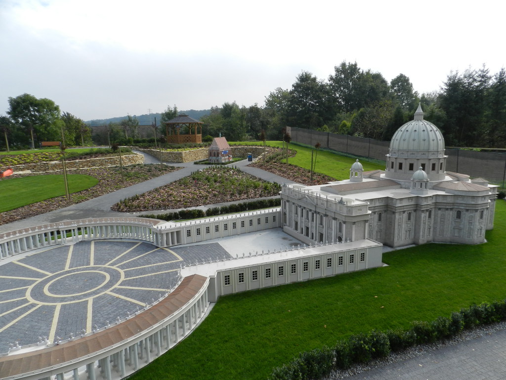 Park Miniatur Sakralnych W Olszowej