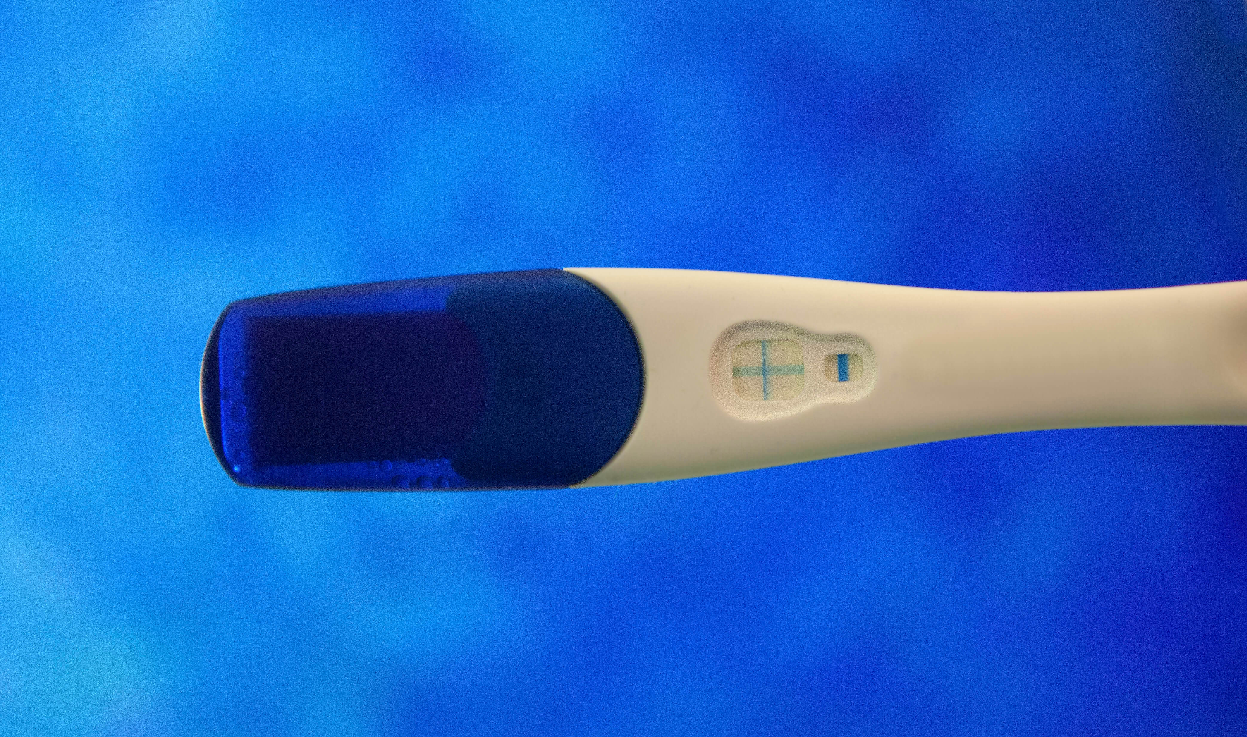 Po ilu dniach zrobić test ciążowy, żeby był wiarygodny? - Tekstowy NET Po Ilu Dniach Od Stosunku Test Jest Wiarygodny
