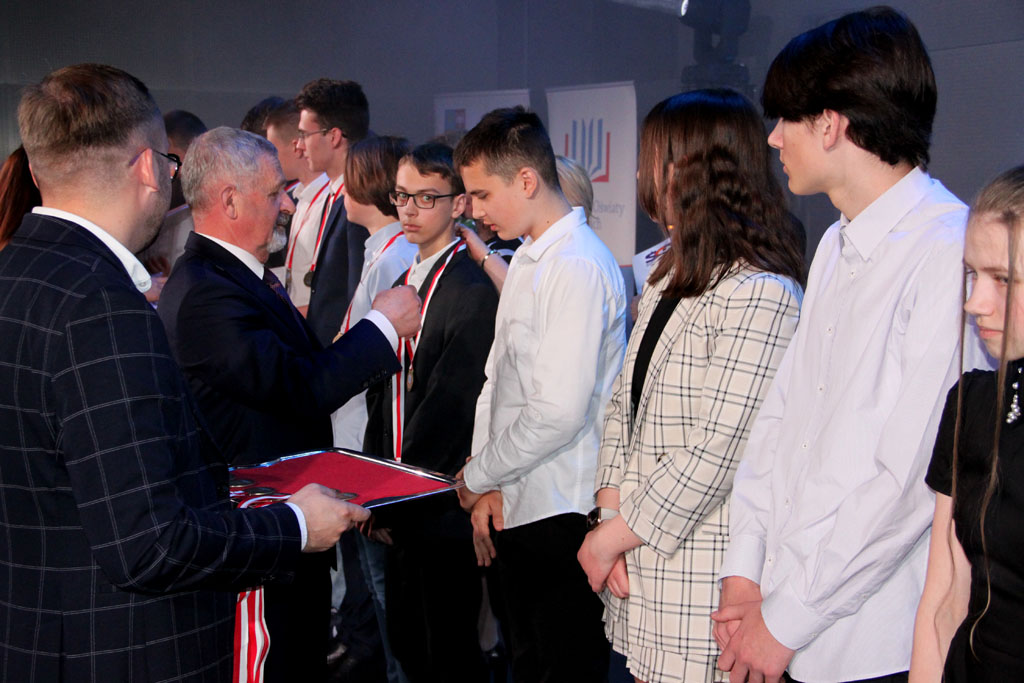 Podsumowanie Wojewódzkich Konkursów Przedmiotowych 2021/2022 – Gala Kuratorium Kielce Konkursy Przedmiotowe 2017