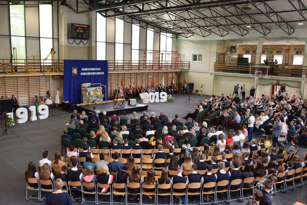 Poland – Aleksandrów Kujawski: centenary of Kujawskie Institute Szkola Podstawowa Nr 3 Aleksandrw Kujawski