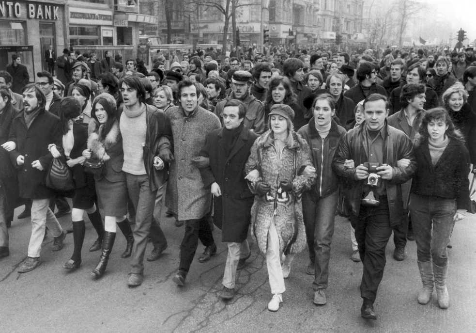 Porozmawiajmy o 1968 roku - Rewolucja obyczajowa 1968 w literaturze Rewolucja Obyczajowa Lat 60 I 70