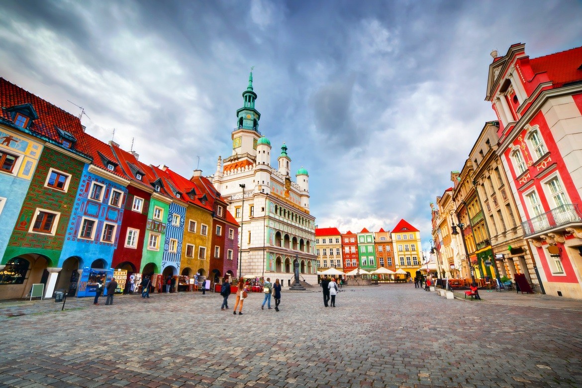 Poznań - Polska.Travel Miasta O Podobnej Do Poznania Długości Geograficznej