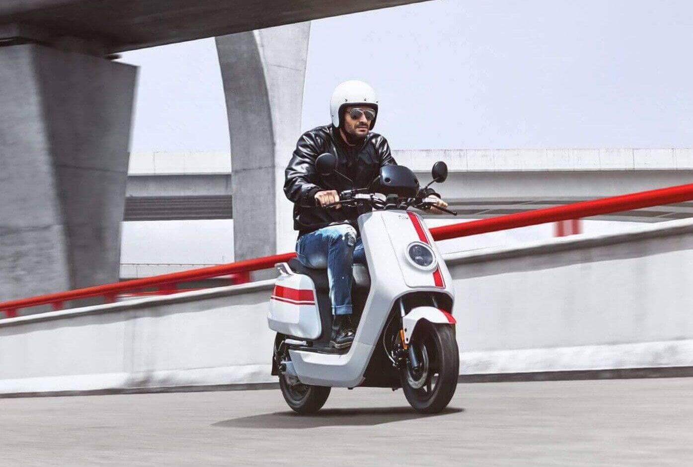 Prawo Jazdy AM (karta motorowerowa): Od ilu lat można zdawać | Jednoślad.pl Od Ilu Lat Mozna Zdawac Karte Motorowerowa