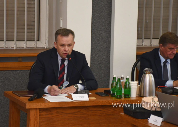 Prezydent Piotrkowa Trybunalskiego z absolutorium i wotum zaufania Znani Ludzie Z Piotrkowa Trybunalskiego