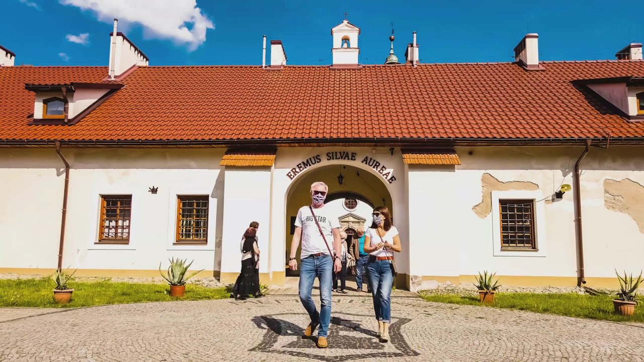 Pustelnia Złotego Lasu W Rytwianach Klasztor Pokamedulski