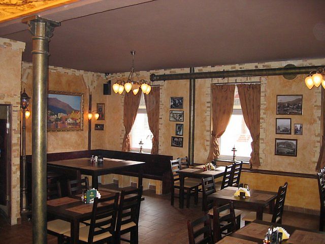 Restauracja Na Starych Policach, Grunwaldzka 15, Police 72-010 Pizza Police Na Starych Policach