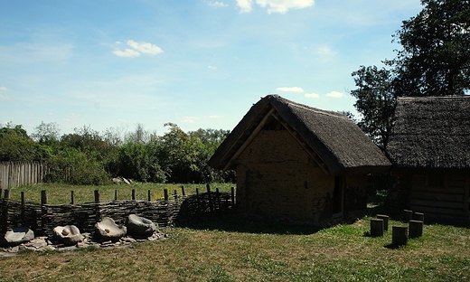 Rezerwat Archeologiczny Gród Piastowski W Gieczu