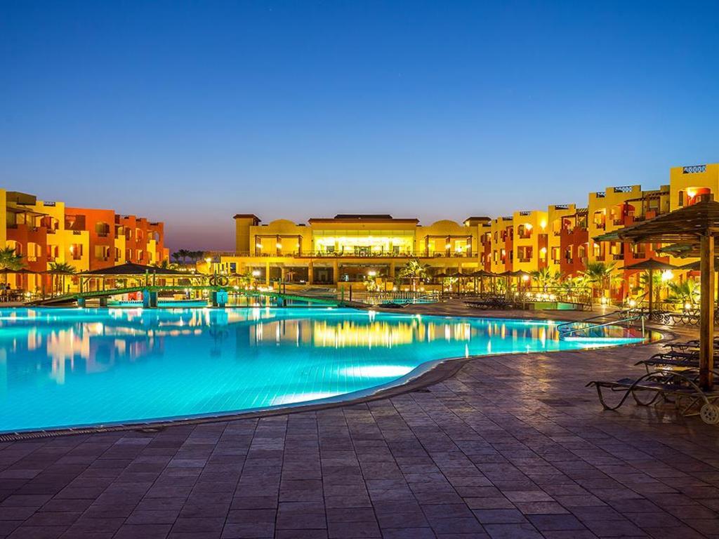 Royal Tulip Beach Resort Marsa Alam