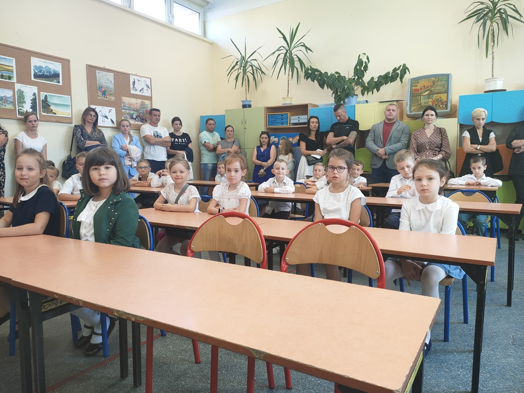 Rozpoczęcie roku szkolnego 2022/2023 | Szkoła Podstawowa nr 5 w Szkola Podstawowa Nr 5 Piotrkw Trybunalski