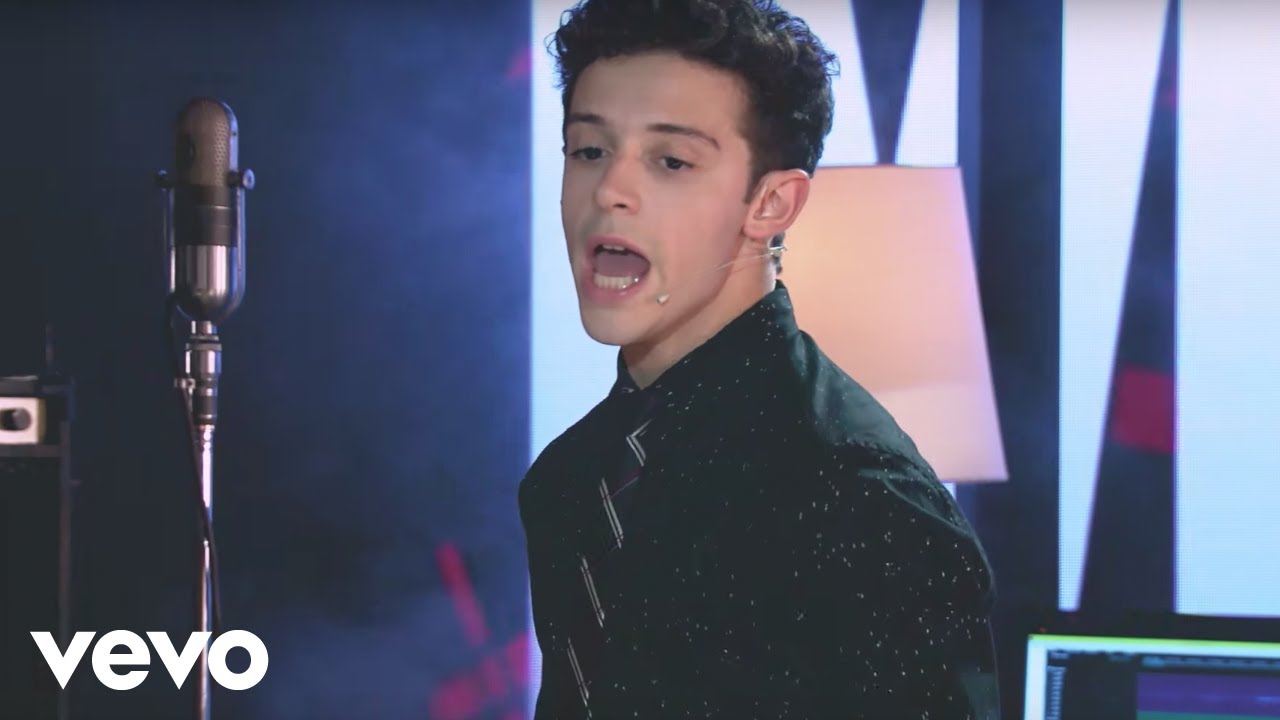 Ruggero Pasquarelli Elenco De Soy Luna Stranger