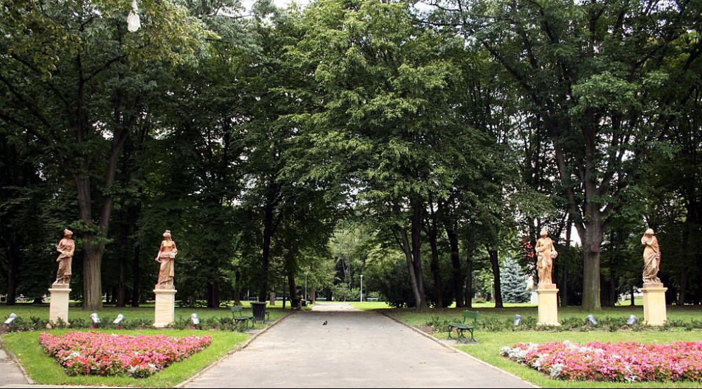 Rzeszów Park Jedności Polonii Z Macierzą