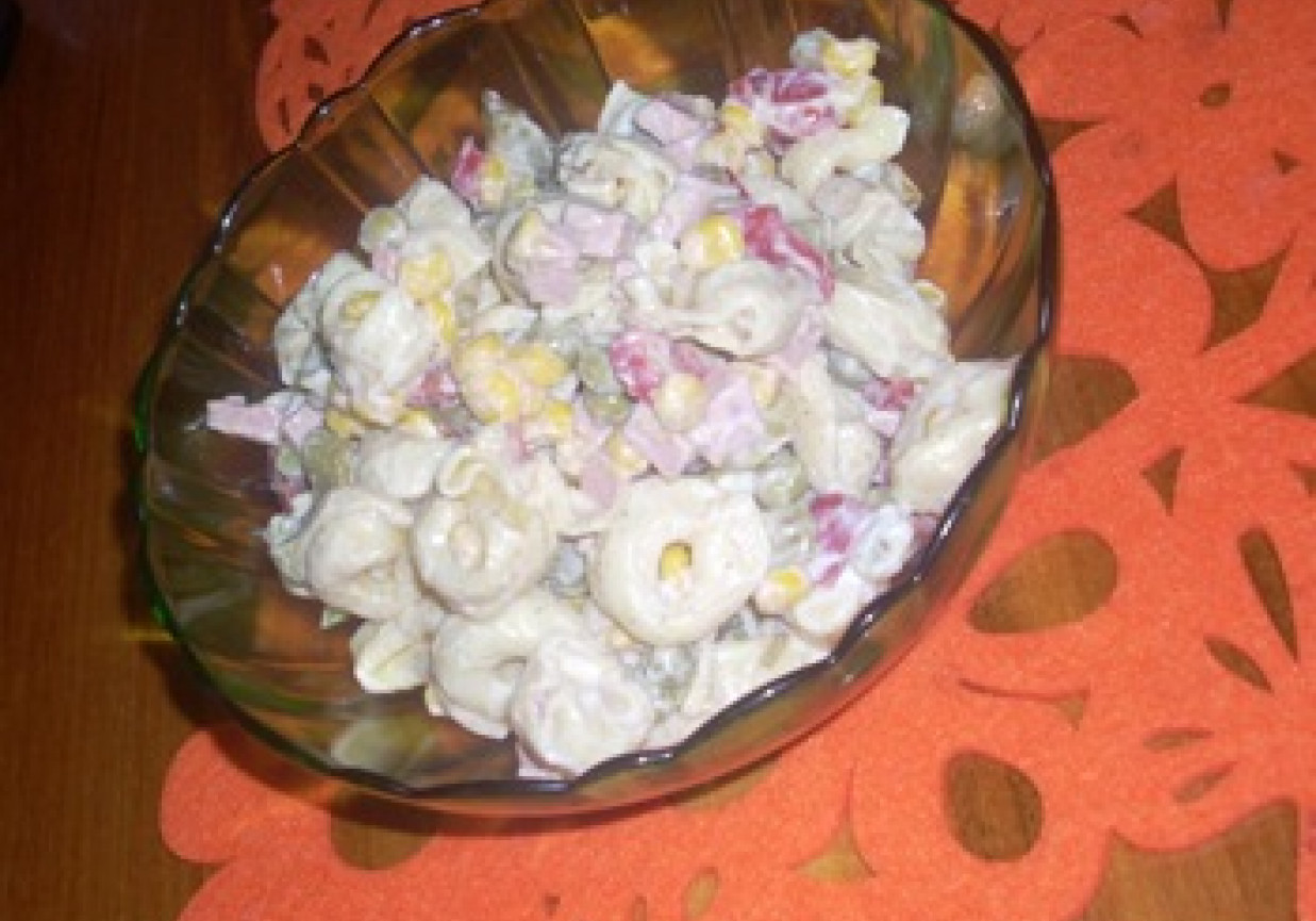 sałatka z tortellini z grzybami - DoradcaSmaku.pl Salatka Z Tortellini Z Grzybami
