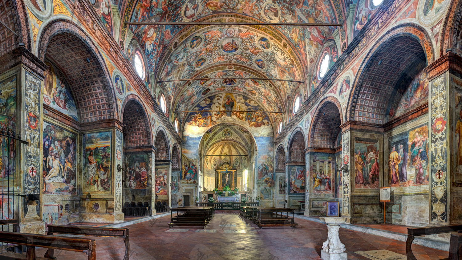 Prezbiterium I Kopuła Kościoła Santa Maria Delle Grazie W Mediolanie