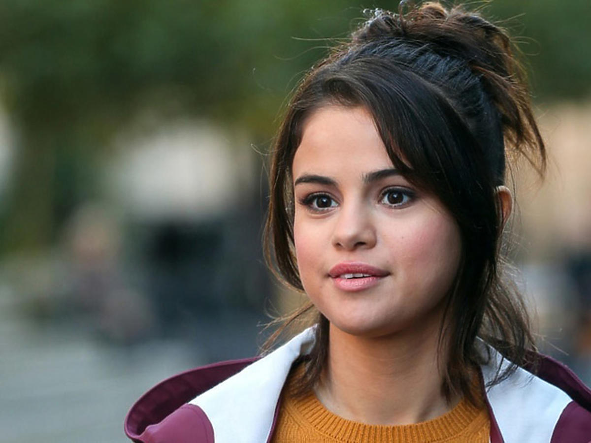 Selena Gomez: oświadczenie na Instagramie Czy Selena Gomez Gra Na Jakims Instrumencie