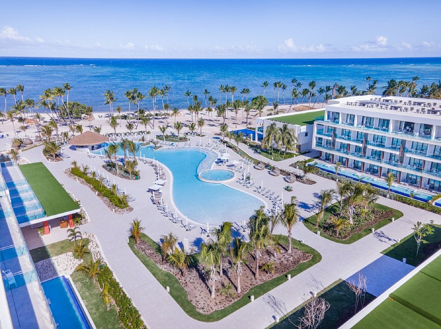 Serenade Punta Cana Beach Spa Resort