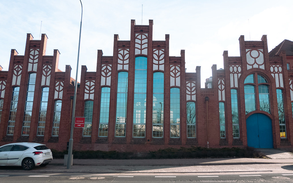 Sewage pumping station, Poznan | More information here: pozn… | Flickr Warunki Szkodliwe Na Oczyszczalni ścieków