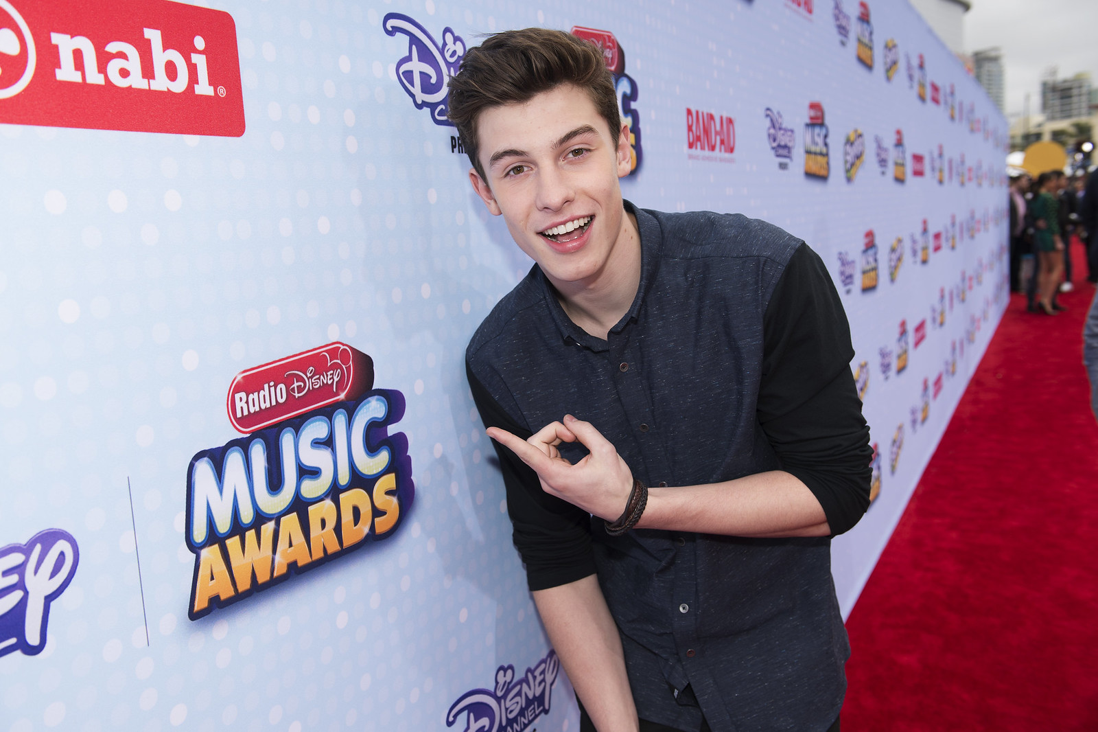 Shawn Mendes | The Canadian Encyclopedia Shawn Mendes Song About Hailey