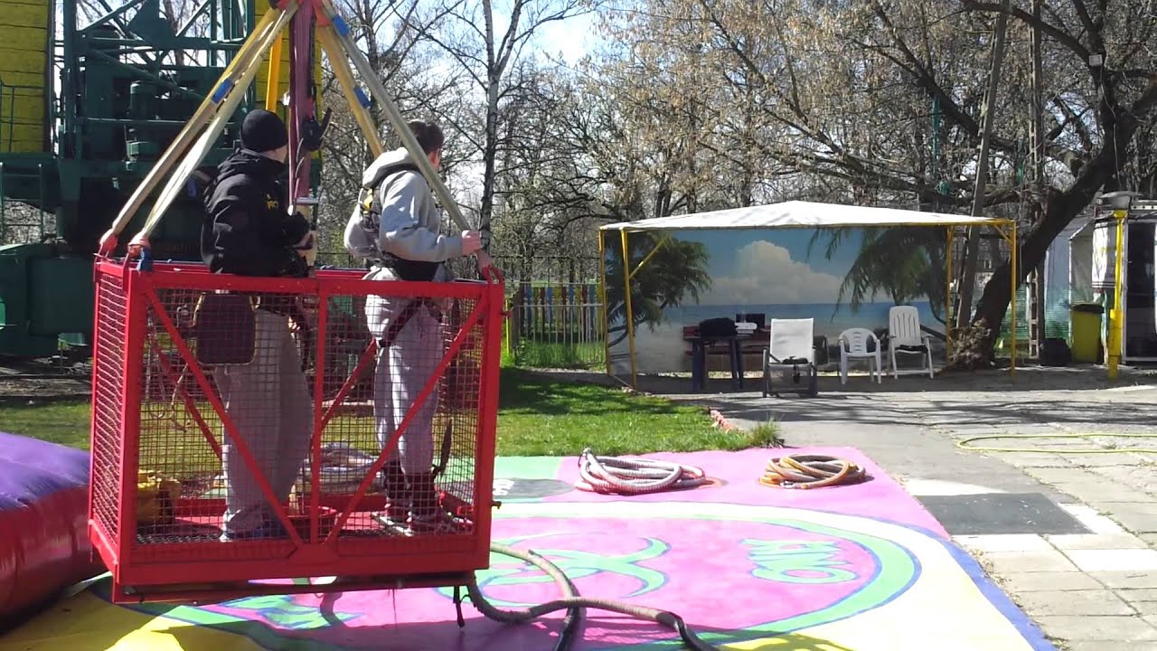 Skok Bungee Mario Warszawa Wola 2014 - YouTube Skok Stalowa Wola Kwiatkowskiego 1