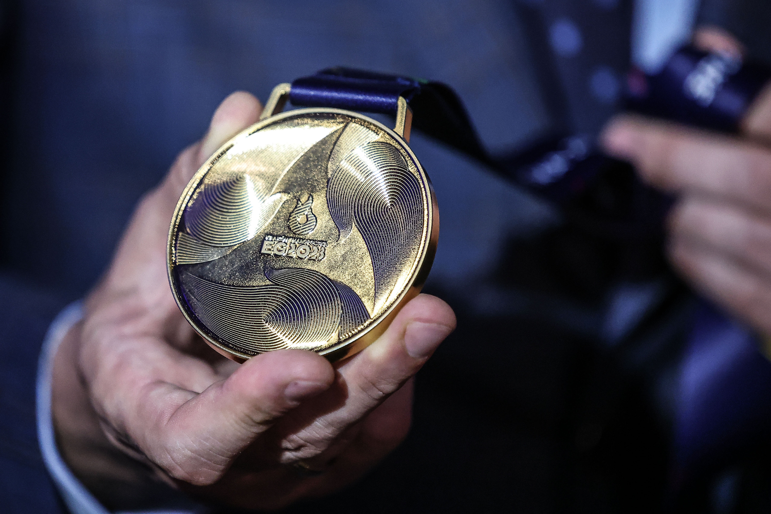 Skoki narciarskie. Prezentacja medali Igrzysk Europejskich Kraków Igrzyska Olimpijskie 2023 Medale