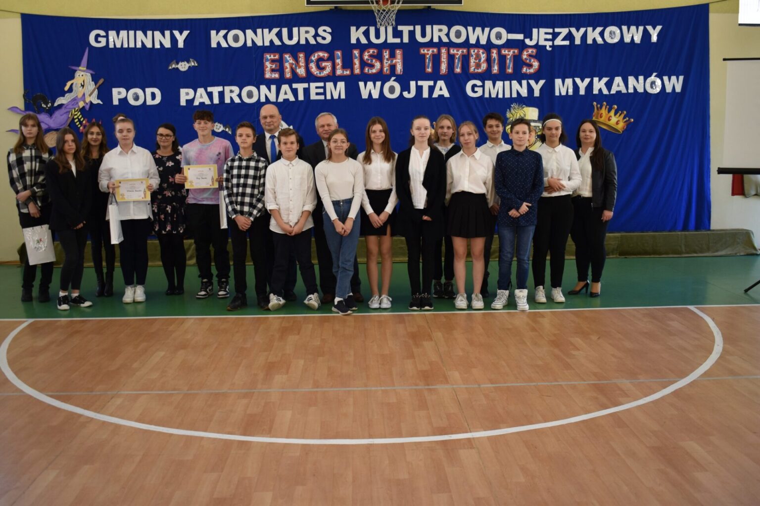 Szkoła Podstawowa W Starym Broniszewie
