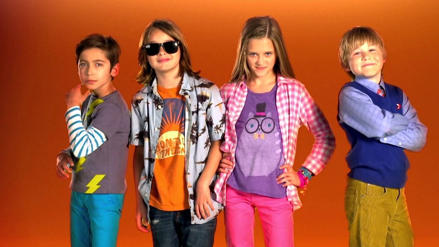 Streszczenie i Obsada Nicky, Ricky, Dicky i Dawn Serial familijny | CANAL+ Nicki Ricki Dicki I Dawn Odcinki