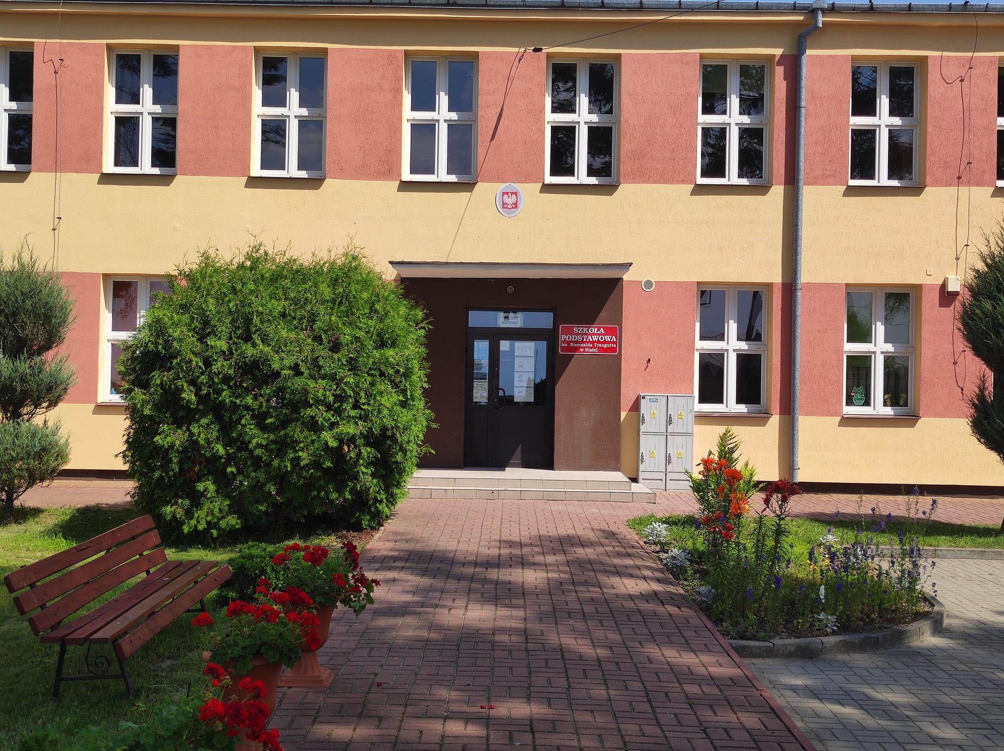 Szkoła Podstawowa im. Romualda Traugutta w Białej Szkoła Podstawowa Nr 5 Im Romualda Traugutta Poznań
