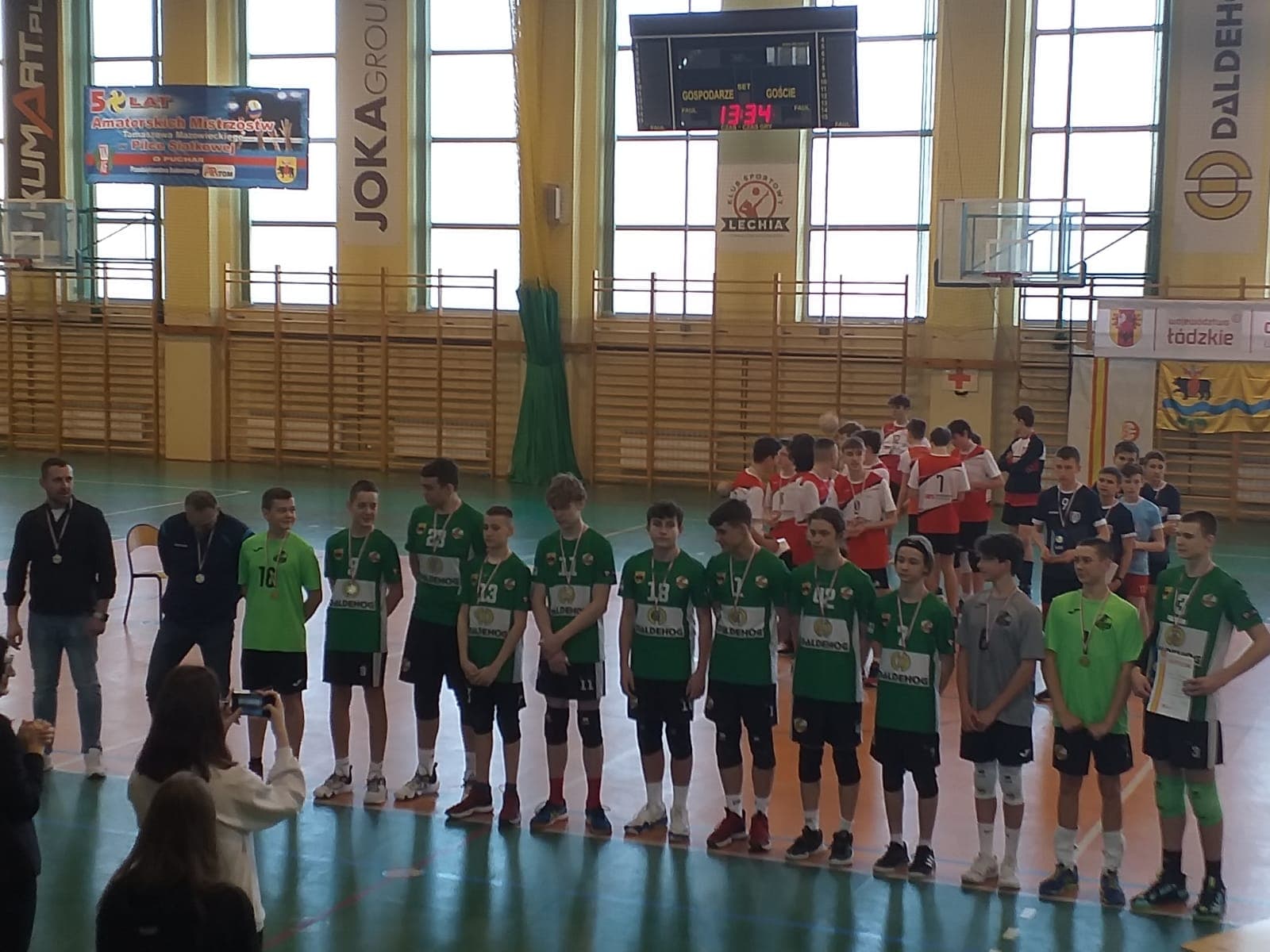 Szkoła Podstawowa nr 12 czeka na młodych siatkarzy - Urząd Miasta w Szkola Podstawowa Nr 12 W Tomaszowie Maz