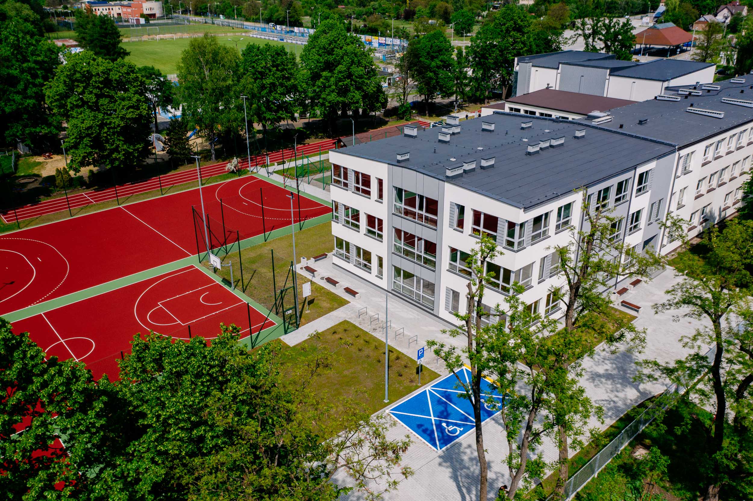 Szkoła Podstawowa nr 2 w Krzeszowicach Szkoła Podstawowa Nr 2 W Krzeszowicach