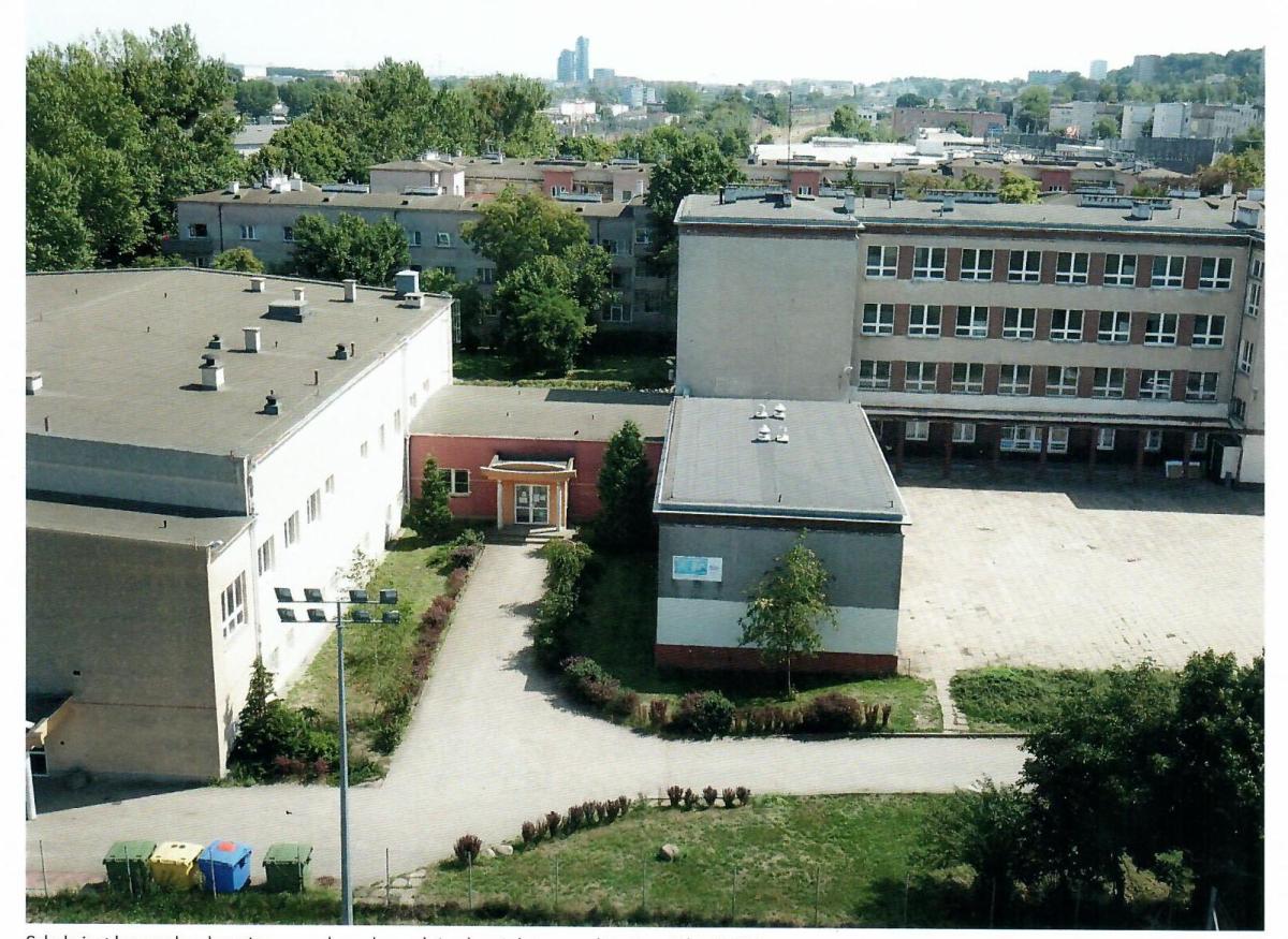 Szkoła Podstawowa nr 52 w Gdyni Szkoła Podstawowa Nr 52 Gdynia