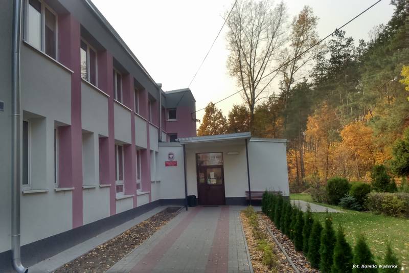 Szkoła Podstawowa W Rudzie Bugaj