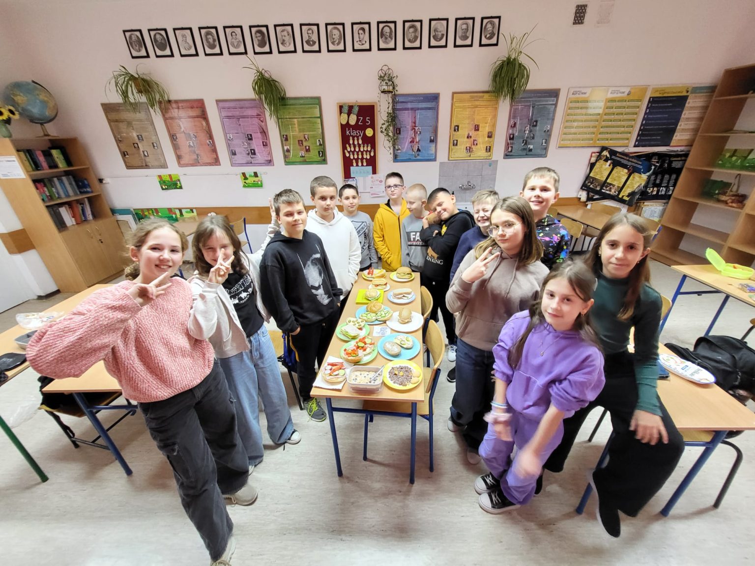 Szkoła Podstawowa – Zespół Szkół Integracyjnych w Osieku Jasielskim Szkoła Podstawowa W Osieku Jasielskim
