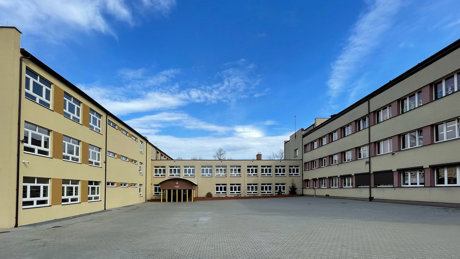 Szkola Podstawowa Nr 1 Zlocieniec