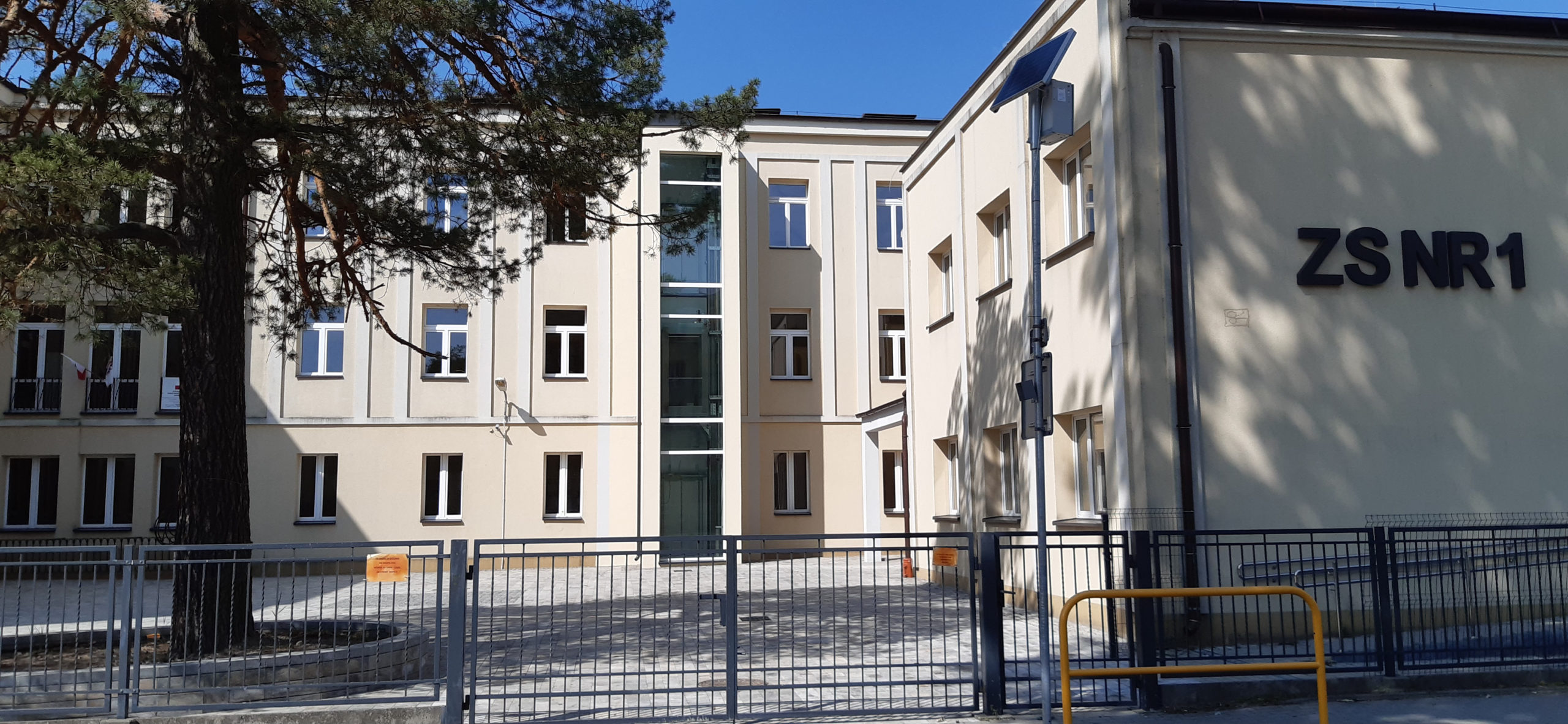 SZKOŁA Z WIRTUALNĄ STRZELNICĄ Szkola Podstawowa Nr 3 Tarnobrzeg