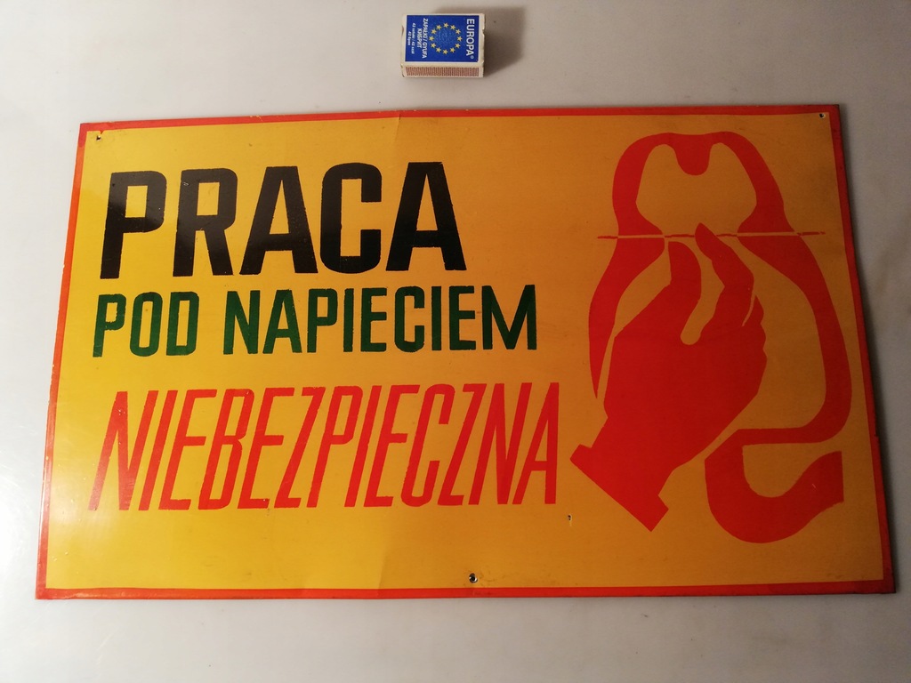 TABLICA MALOWANA BLASZANA PRACA POD NAPIĘCIEM Prl - 11737045163 Tablica Praca Piotrków Tryb Okolice