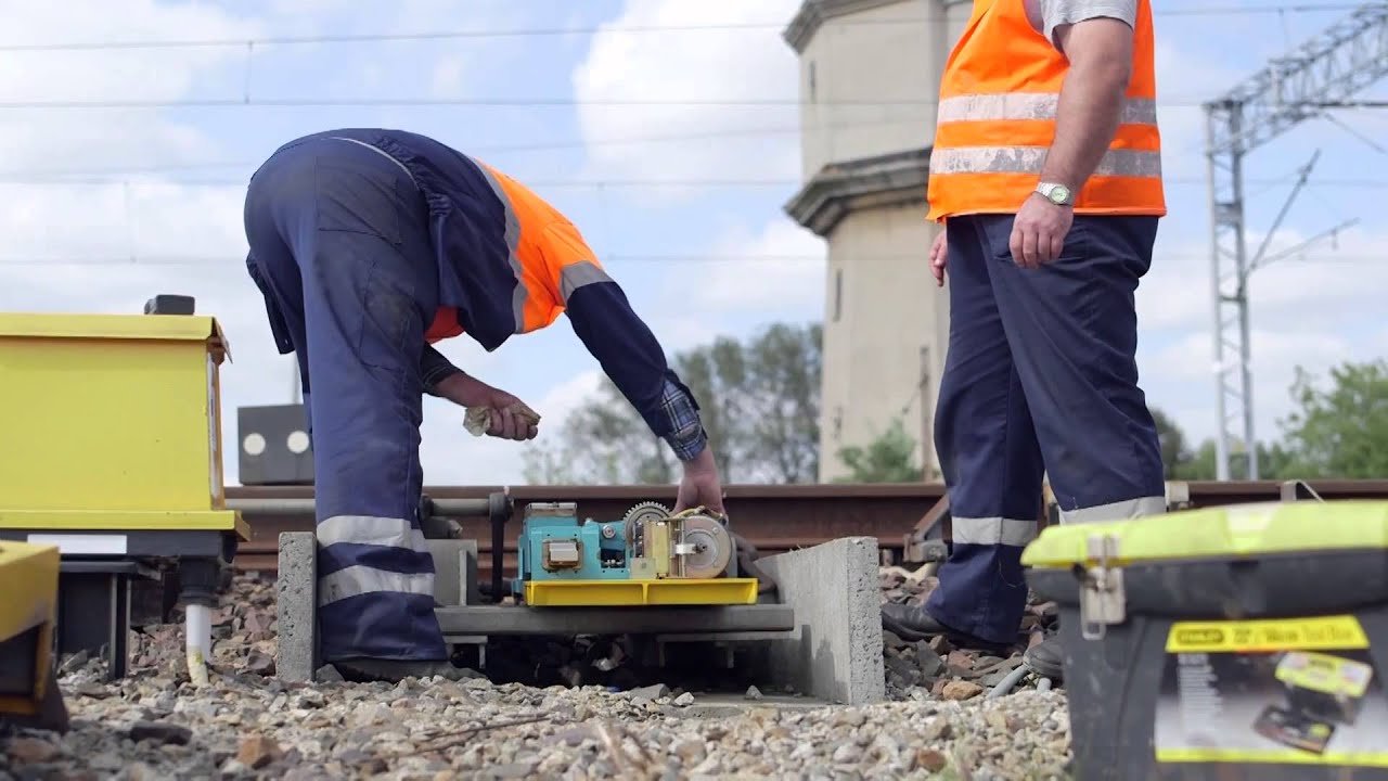 technik automatyk sterowania ruchem kolejowym - YouTube Komputerowe Systemy Sterowania Ruchem Kolejowym Dyduch