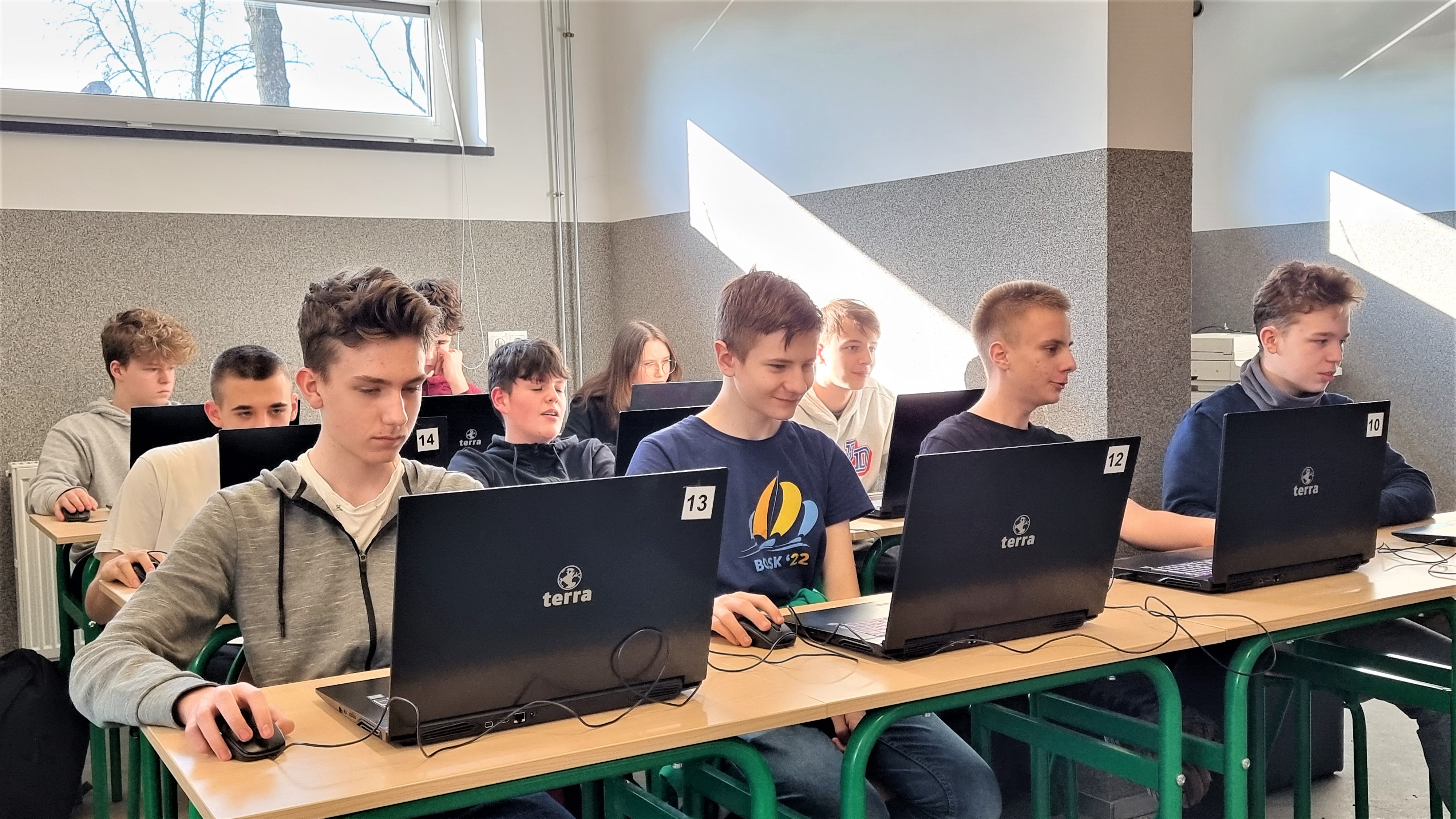 Technik Informatyk | Zespół Szkół Ogólnokształcąco-Techniczych w Lublińcu Jak Wygląda Egzamin Zawodowy Technik Informatyk