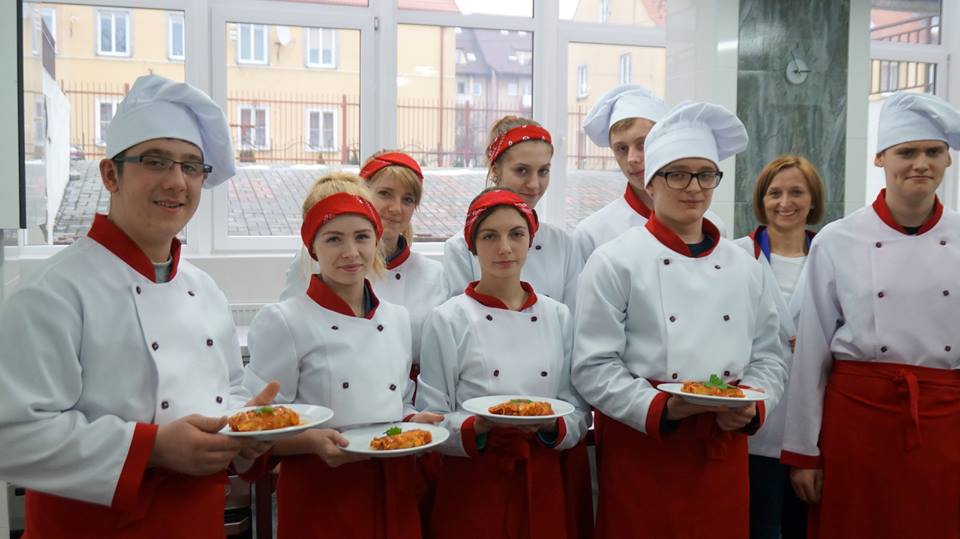 Technikum żywienia i usług gastronomicznych - ZESPÓŁ SZKÓŁ W JABŁONOWIE Technikum Gastronomiczne W Tomaszowie Mazowieckim