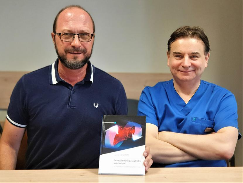 Transplantacje wątroby: eksperci wskazują potrzebę pilnych zmian Prof Dr Hab N Med Michal Grat