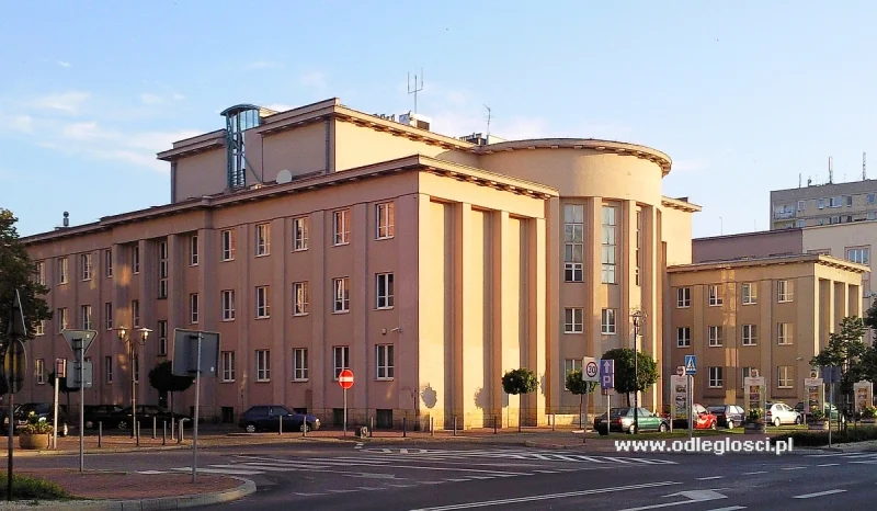 Urząd Miasta - Sosnowiec. Zdjęcie nr 240 / 743 Urzad Miasta Sosnowiec Uzytkowanie Wieczyste