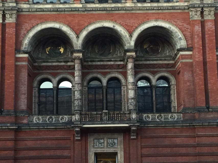 Victoria and Albert Museum: Highlights Tour | GetYourGuide Muzeum Wiktorii I Alberta Dzieła Sztuki