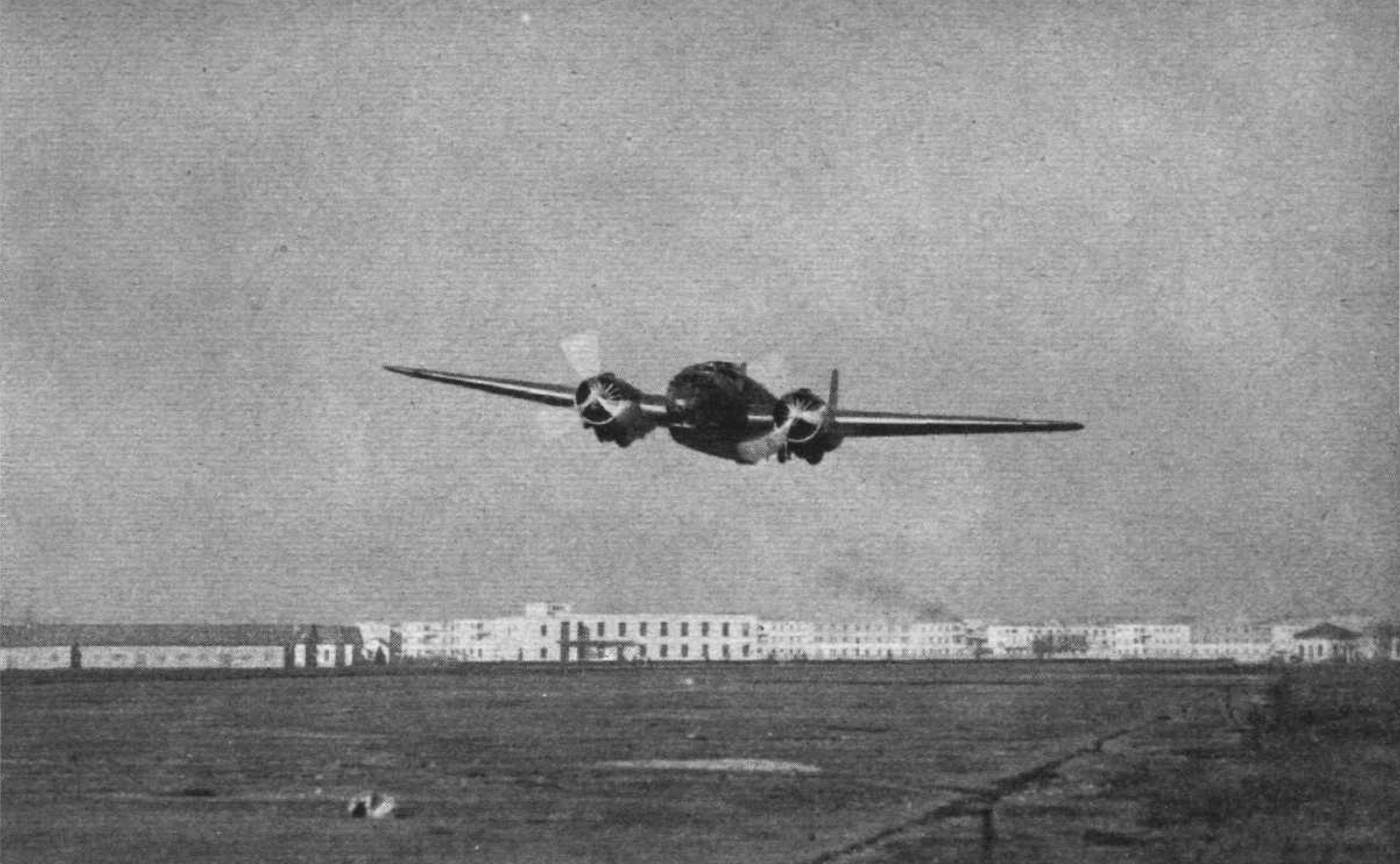 Взгляд из Великобритании 1940 года на итальянские боевые самолеты Jakie Były Uprawnienia Zgromadzenia Ludowego