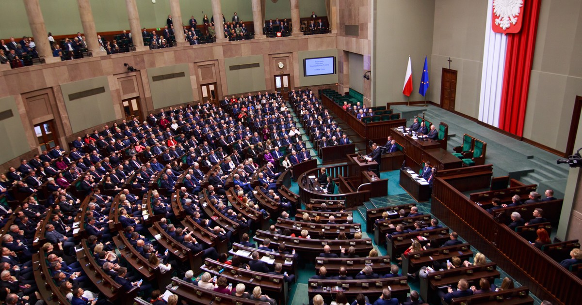Władza ustawodawcza w Polsce. Oto jak funkcjonuje Sejm i Senat - Wiadomości Władza Ustawodawcza W Polsce Wos