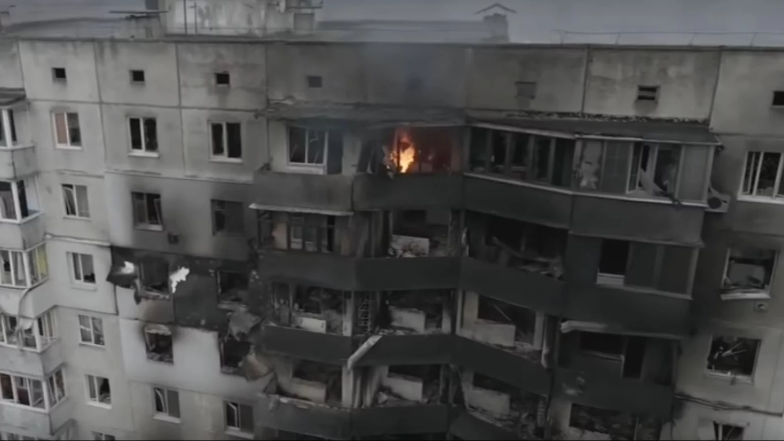 Wojna na Ukrainie. Miasto pod Kijowem kompletnie zniszczone. Nagranie z Filmy Z Wojny Na Ukrainie Wykop