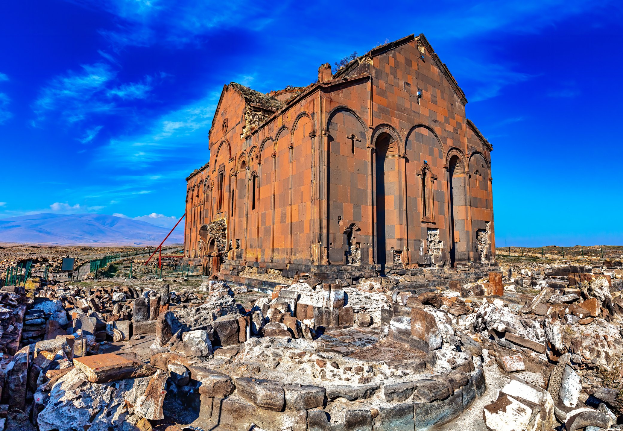 World heritage in Turkey: Ani, the forgotten ghost city of the Ani Kroku W Tył Przyczyny Militarne
